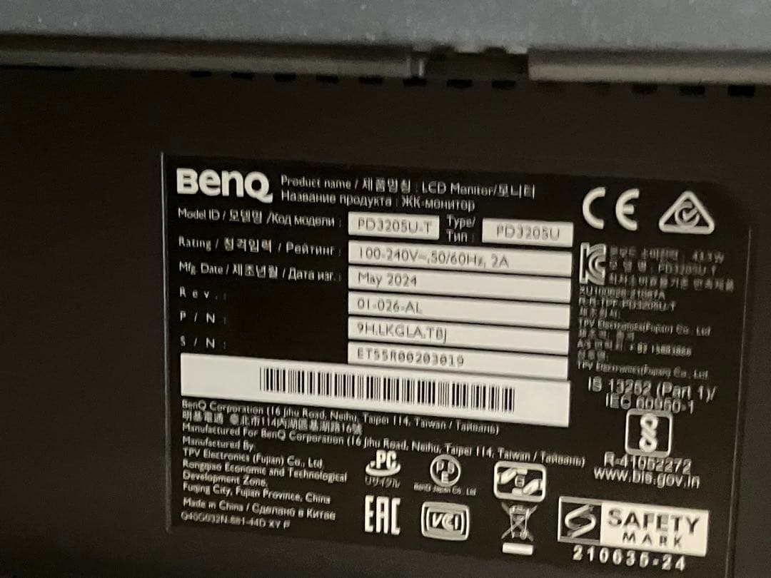【美品・新品2025/2購入】BenQ PD3205U 31.5インチ