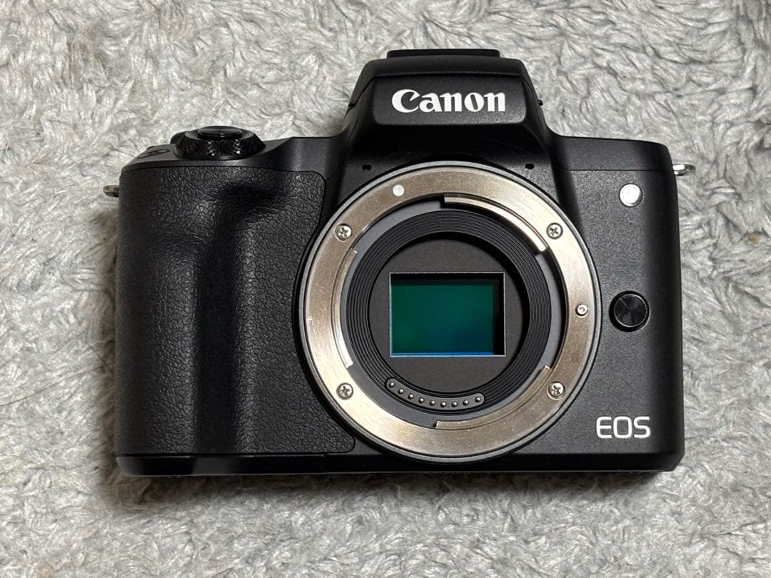 Canon EOS kiss M2 ミラーレス一眼カメラ