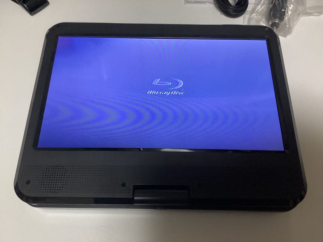 アグレクション 10インチ ポータブルブルーレイプレーヤー SU-101PB
