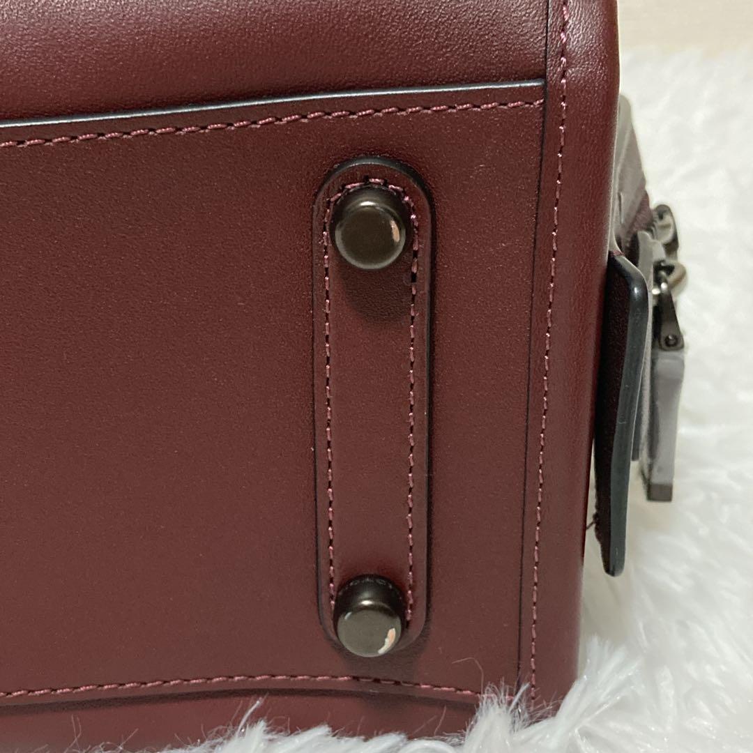 【美品】 COACH コーチ ローグ 25・ヴァーシティ パッチ CG214