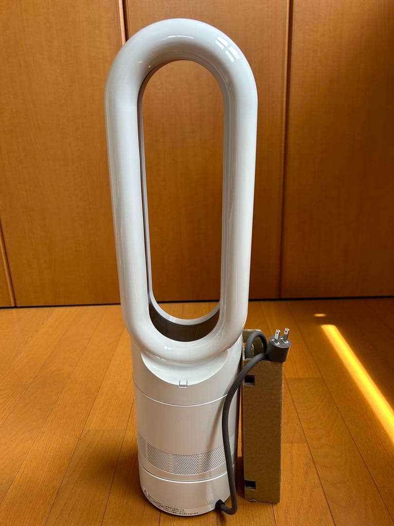 ダイソン Dyson Hot＋Cool ファンヒーター AM09 2024年製造
