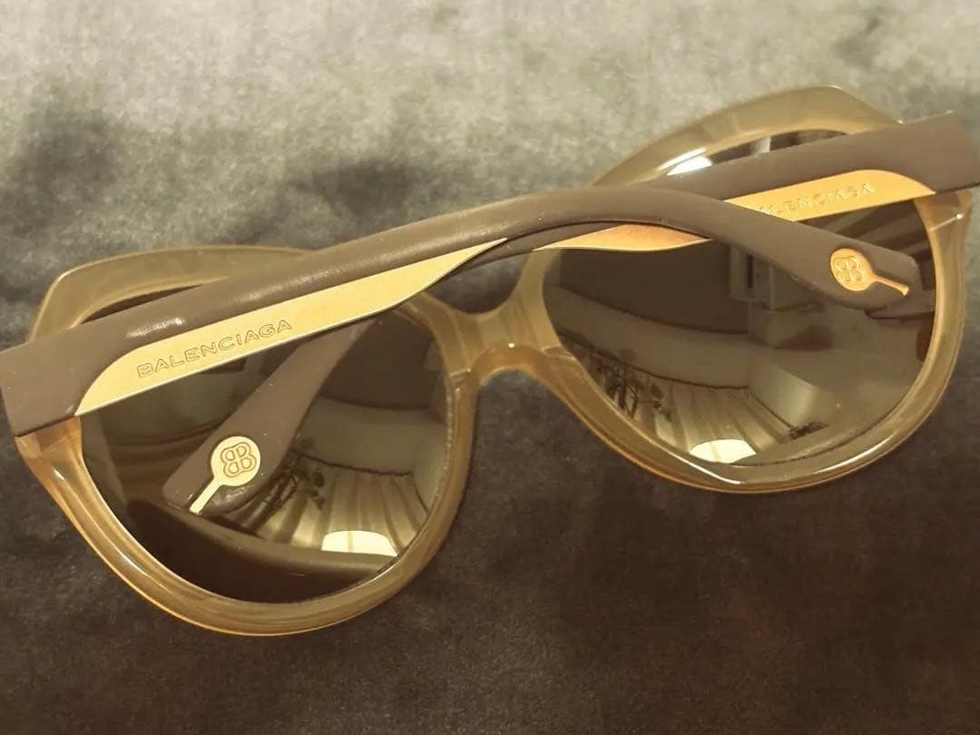 [匿名配送]バレンシアガ　サングラス[限定セール]
