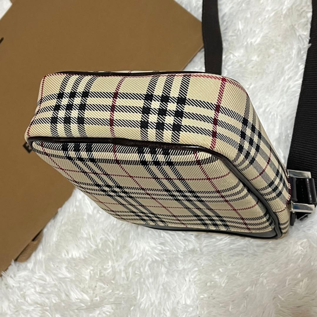 Burberry バーバリー　ショルダーバッグ　ノバチェック　ベージュ　金具