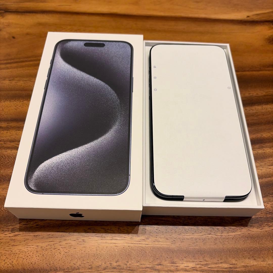 【美品】iPhone 15 Pro Max 256GB ブルー 90%