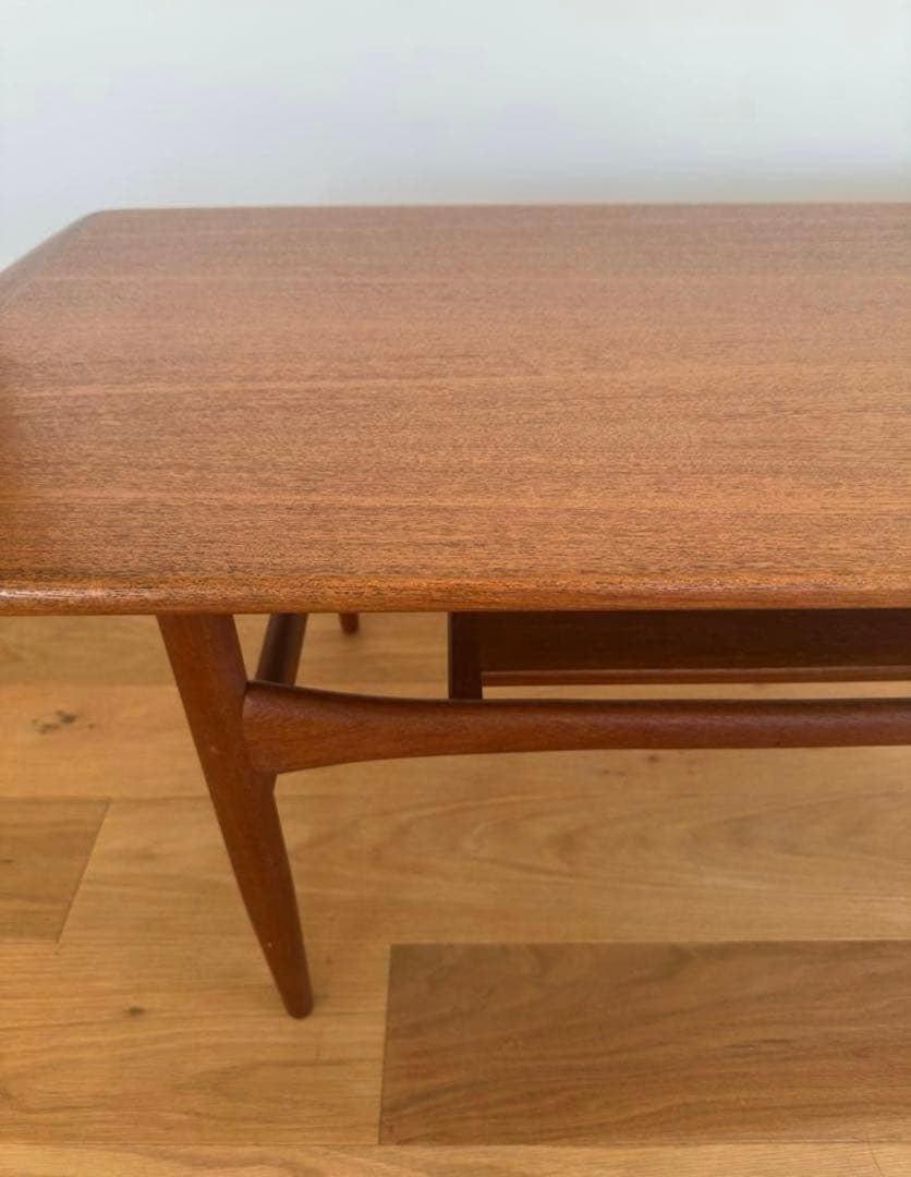 デンマーク　ビンテージ　チーク　コーヒーテーブル　北欧