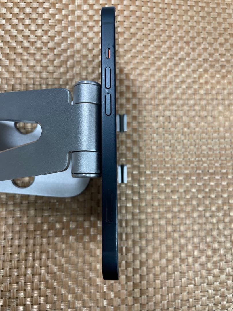 iPhone 13 128 GB ミッドナイトSIMフリー【1559】