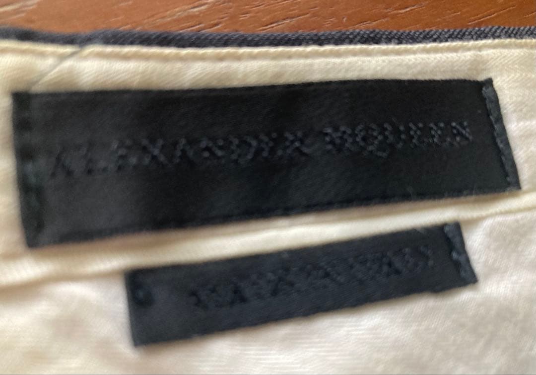 けこ【Alexander McQueen】 夏物ダークストライプ スーツ