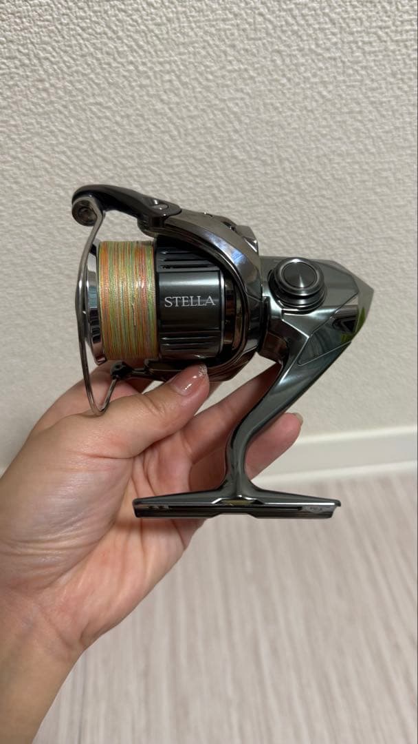 22 STELLA C3000SDH スピニングリール