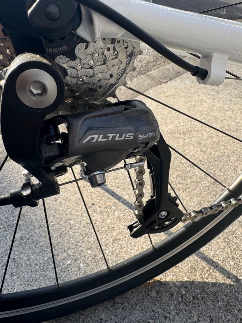 新品同2023Giant Escape RX3 LTD Lホワイトコズモネイビー