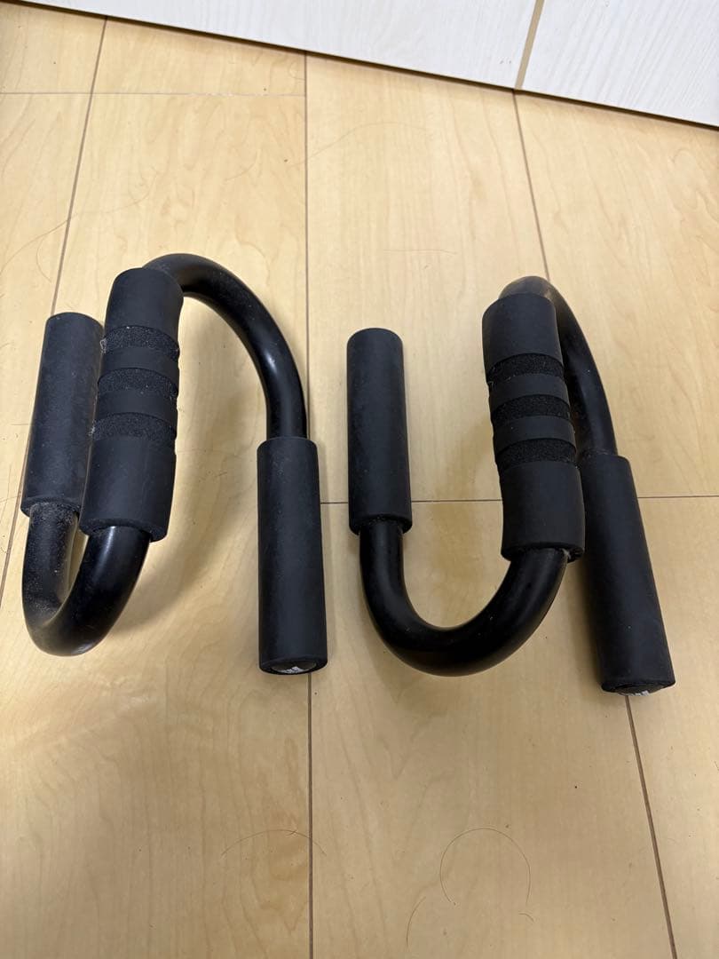 ダンベル・プッシュアップバー・腹筋ローラーセット