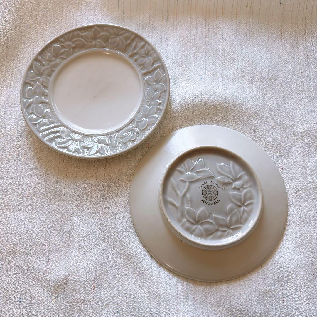 【新品】ジェンガラ お皿 丸皿 ケーキ皿 2枚セット フランジパニ