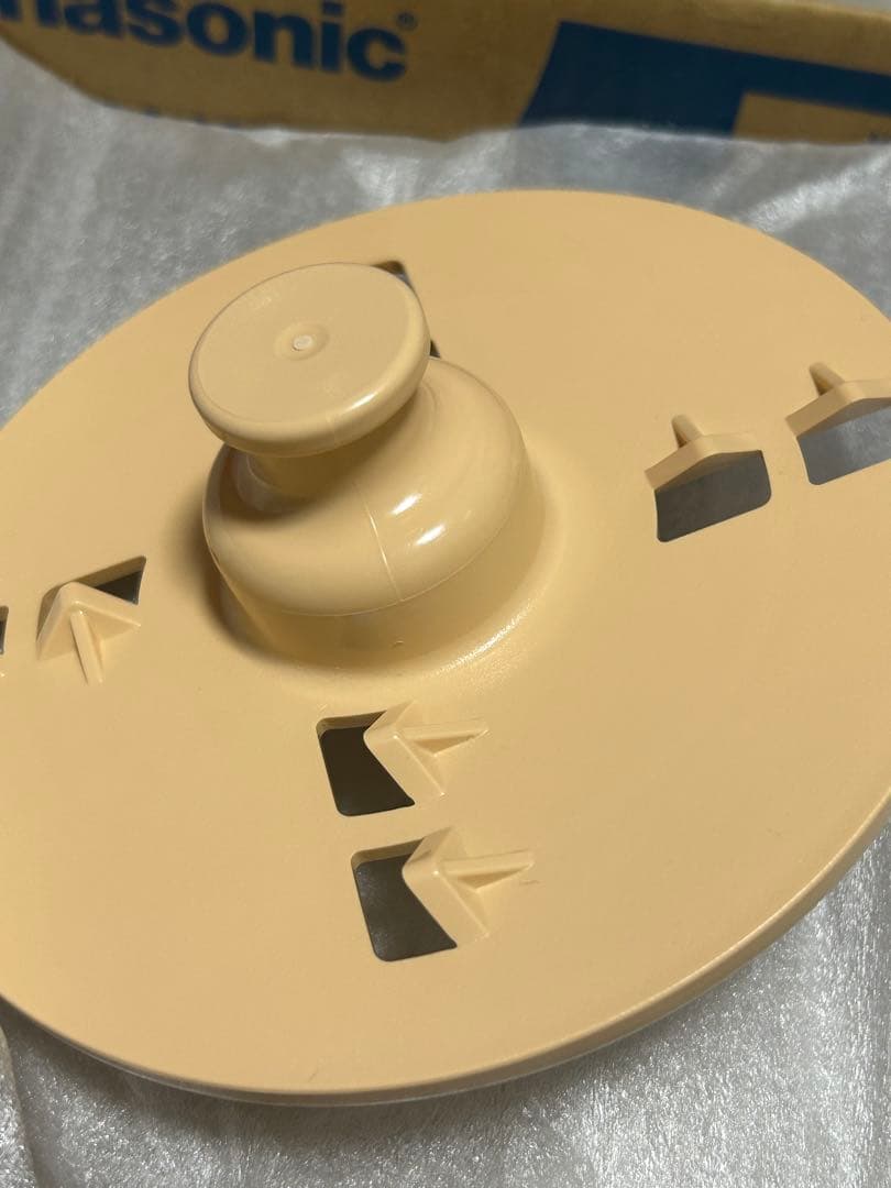 未使用 パナソニック フードプロセッサー MK-K81-W ホワイト