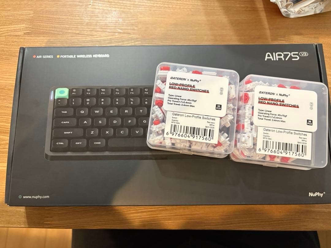 NuPhy Air75 V3 - Blush Nano 英語配列　赤軸付属