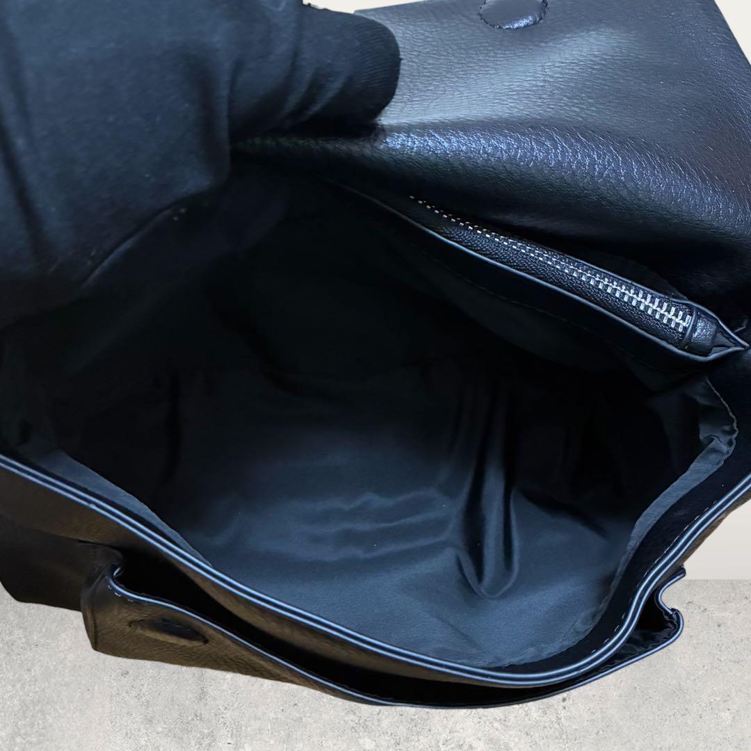 極美品/現行 nouer ヌエール ボトムエンボスロゴショルダーバッグ ポーチ