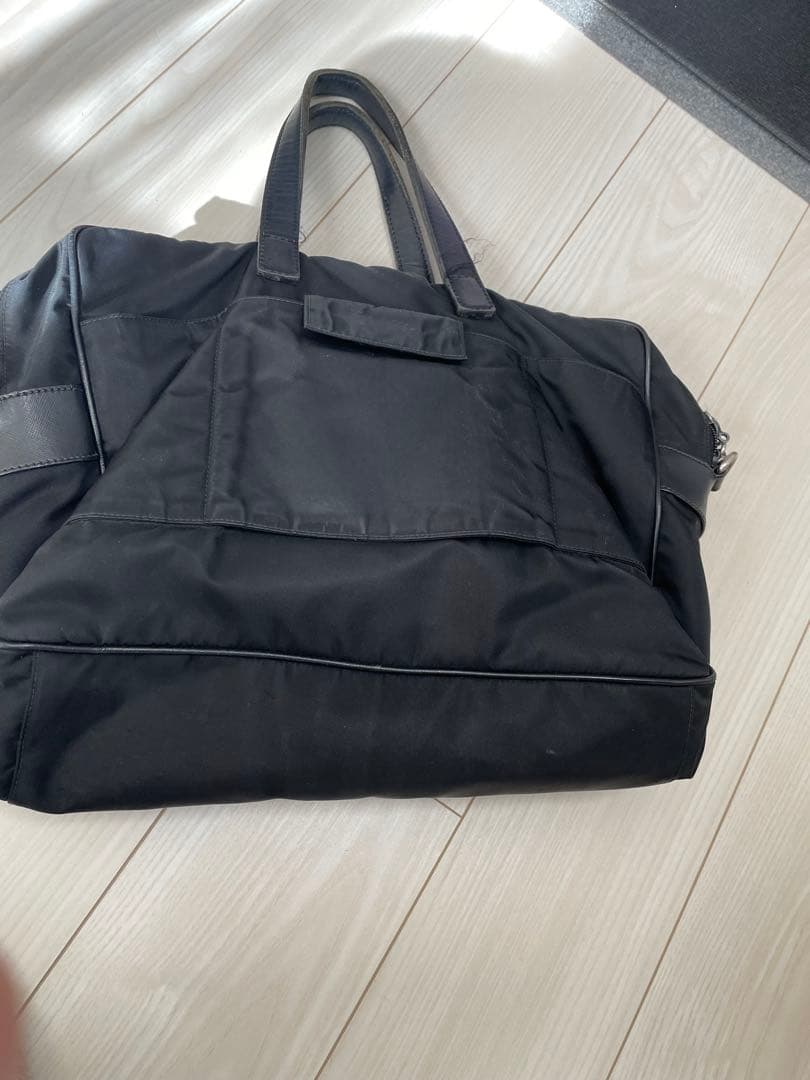 し*ん様 PRADA 黒 ナイロン ビジネスバッグ