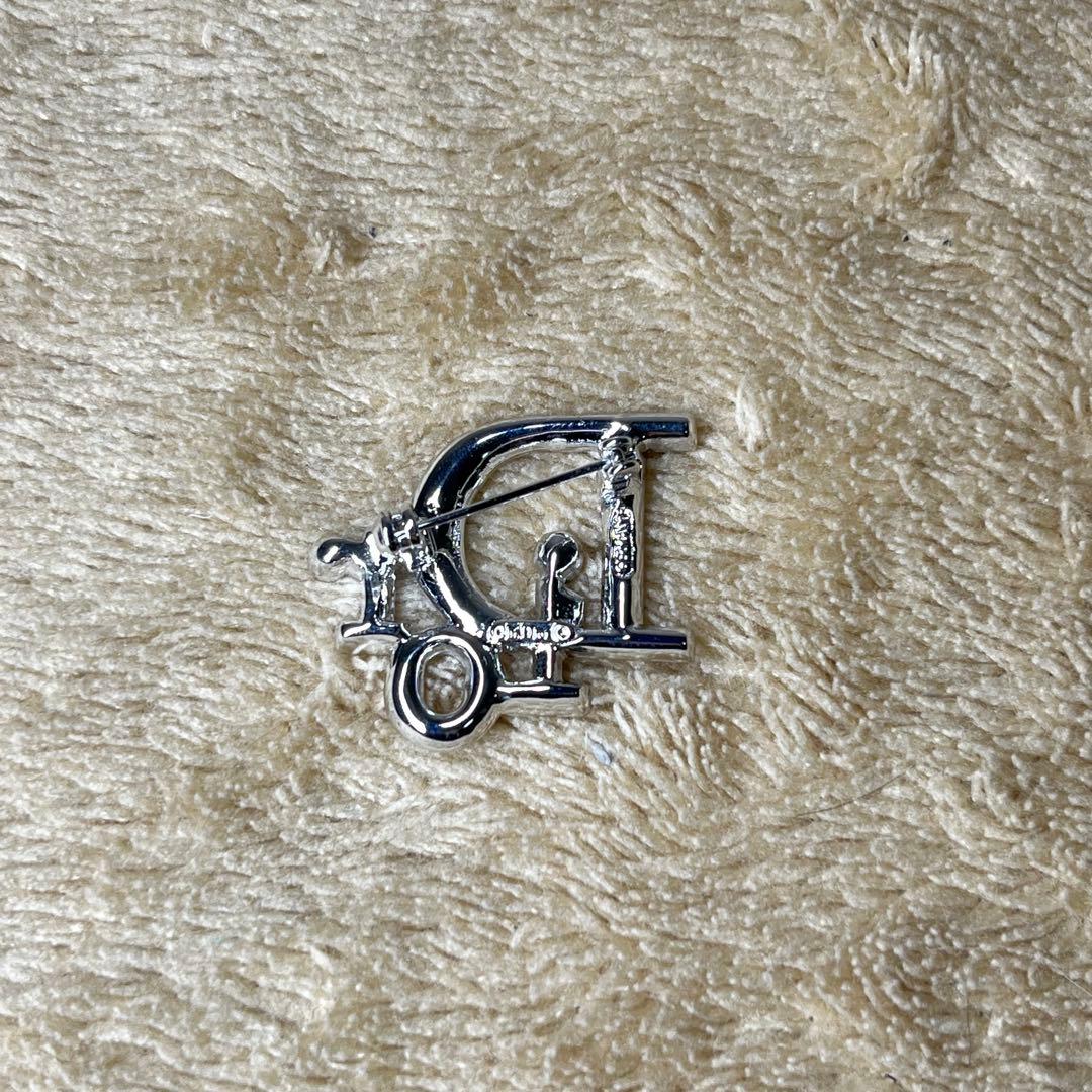 Christian Dior ピンブローチ ラインストーン Dior ロゴ