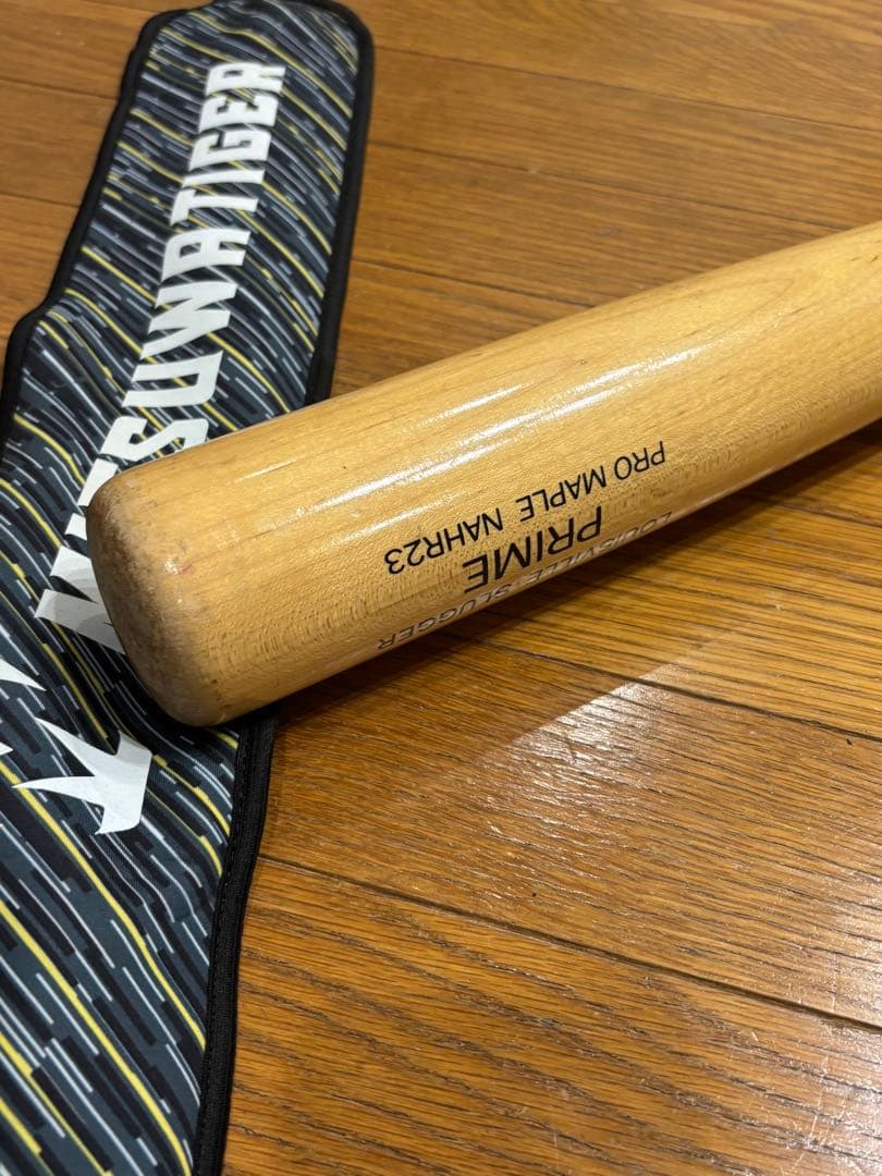 ルイスビルスラッガー　木製バット　ミツワタイガー　バットケースセット　使用少美品