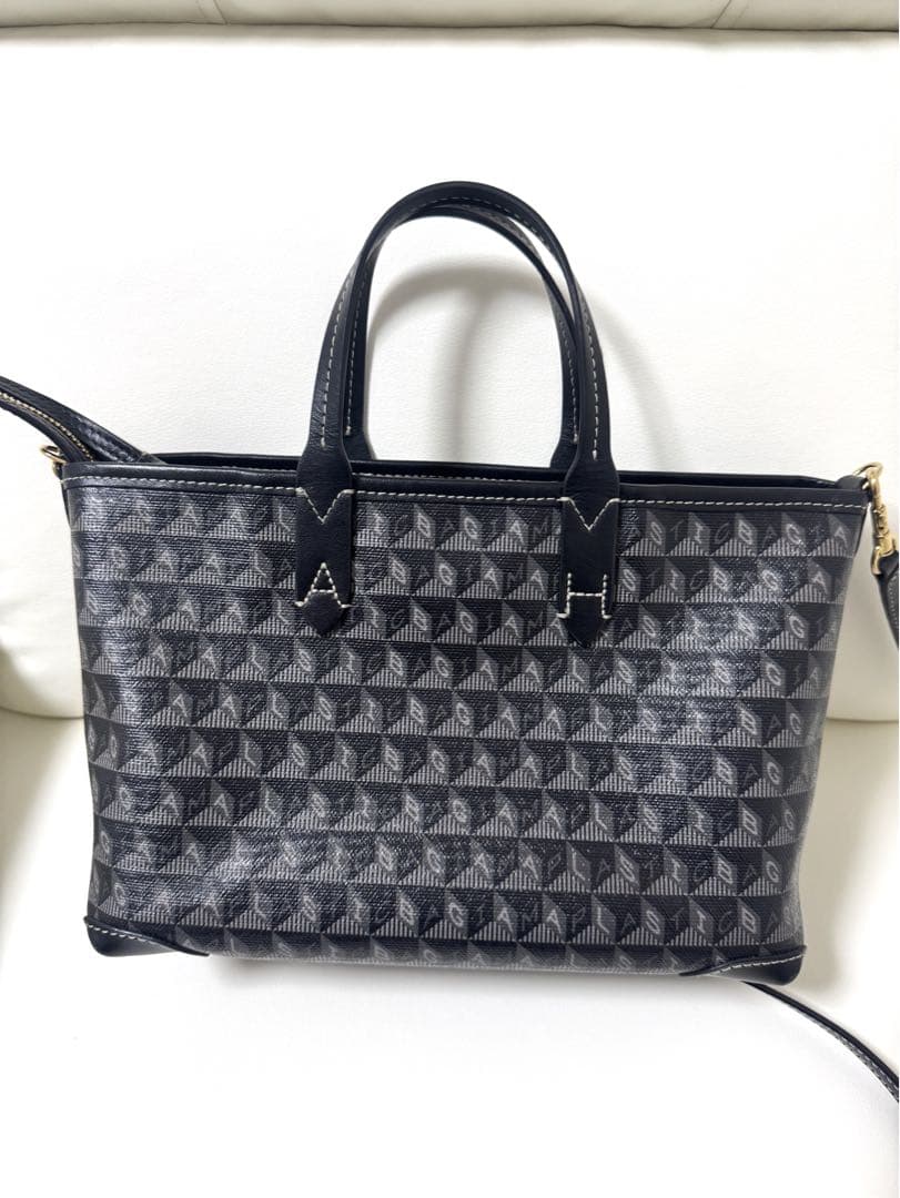 アニヤハインドマーチ　 I AM A Plastic Bag Eyes