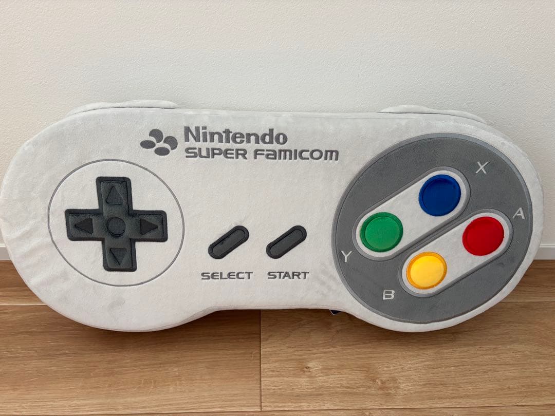 【新品】ニンテンドーミュージアム ファミコン スーパーファミコンクッションセット