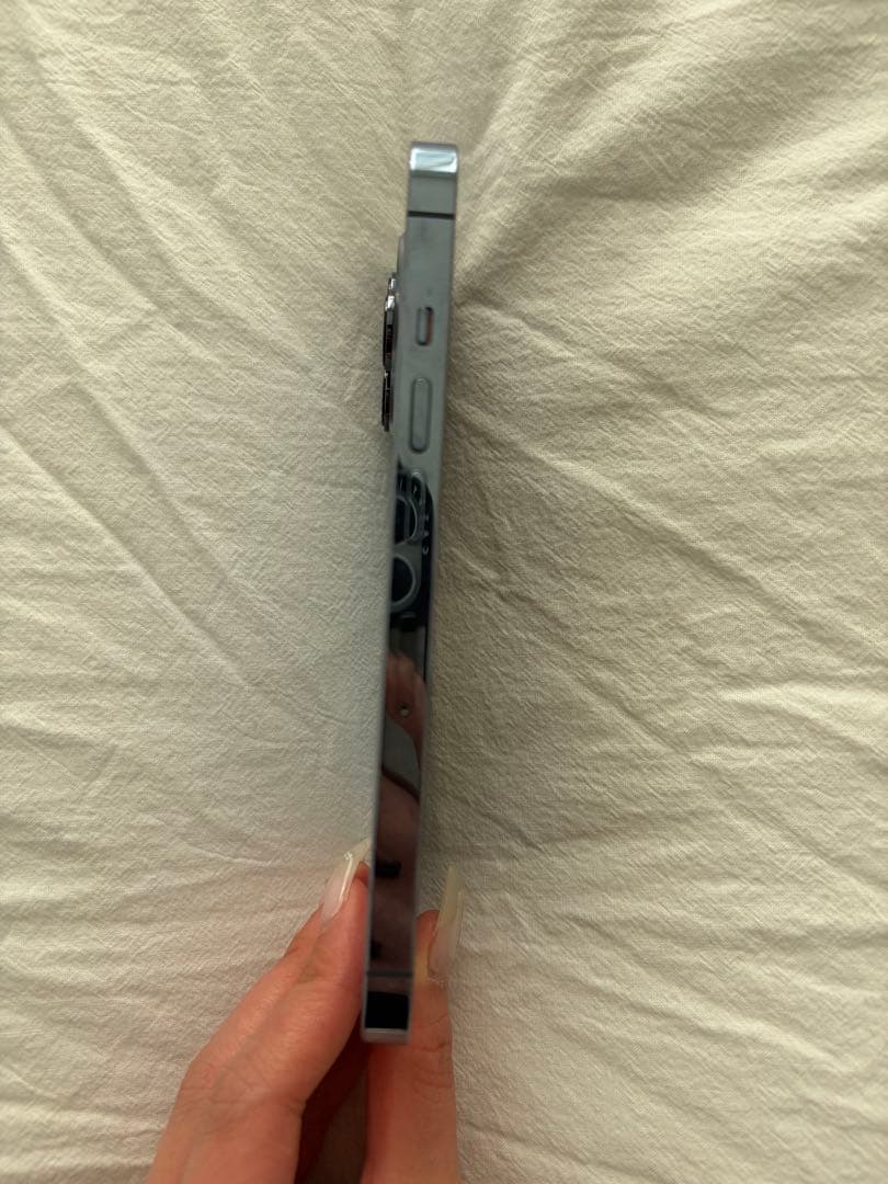 ヤ*ン様 Apple iPhone 13 Pro シエラブルー 本体