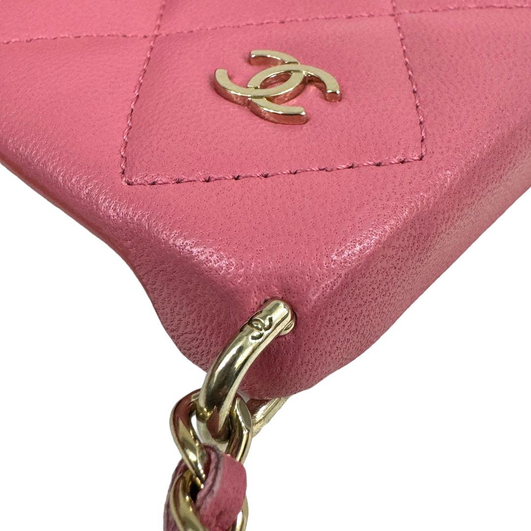 シャネル iPhone14Proケース パール マトラッセ ピンク AP3556