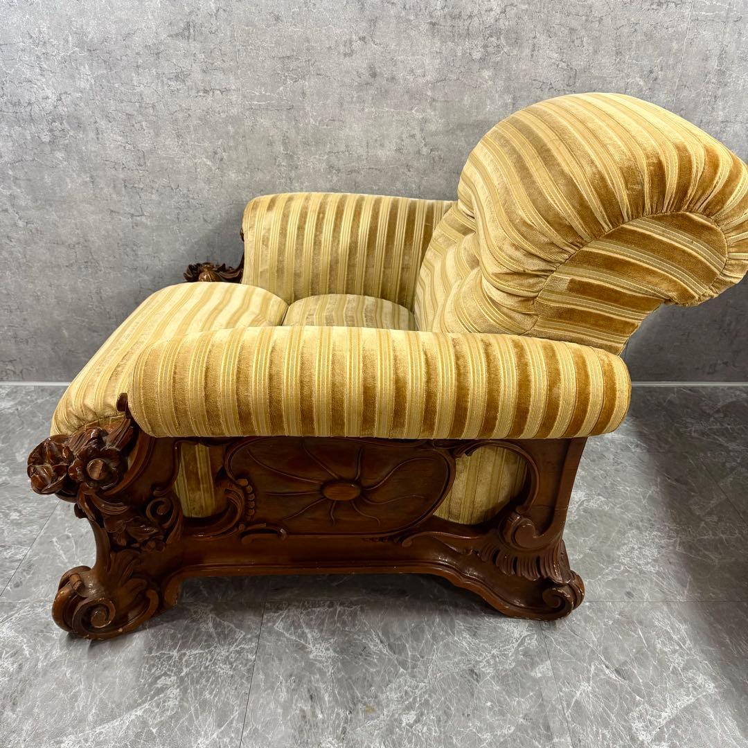 重厚な存在感　中国家具 花梨材 唐木 ソファ チェア 無垢 高級飾り家具　①ハ