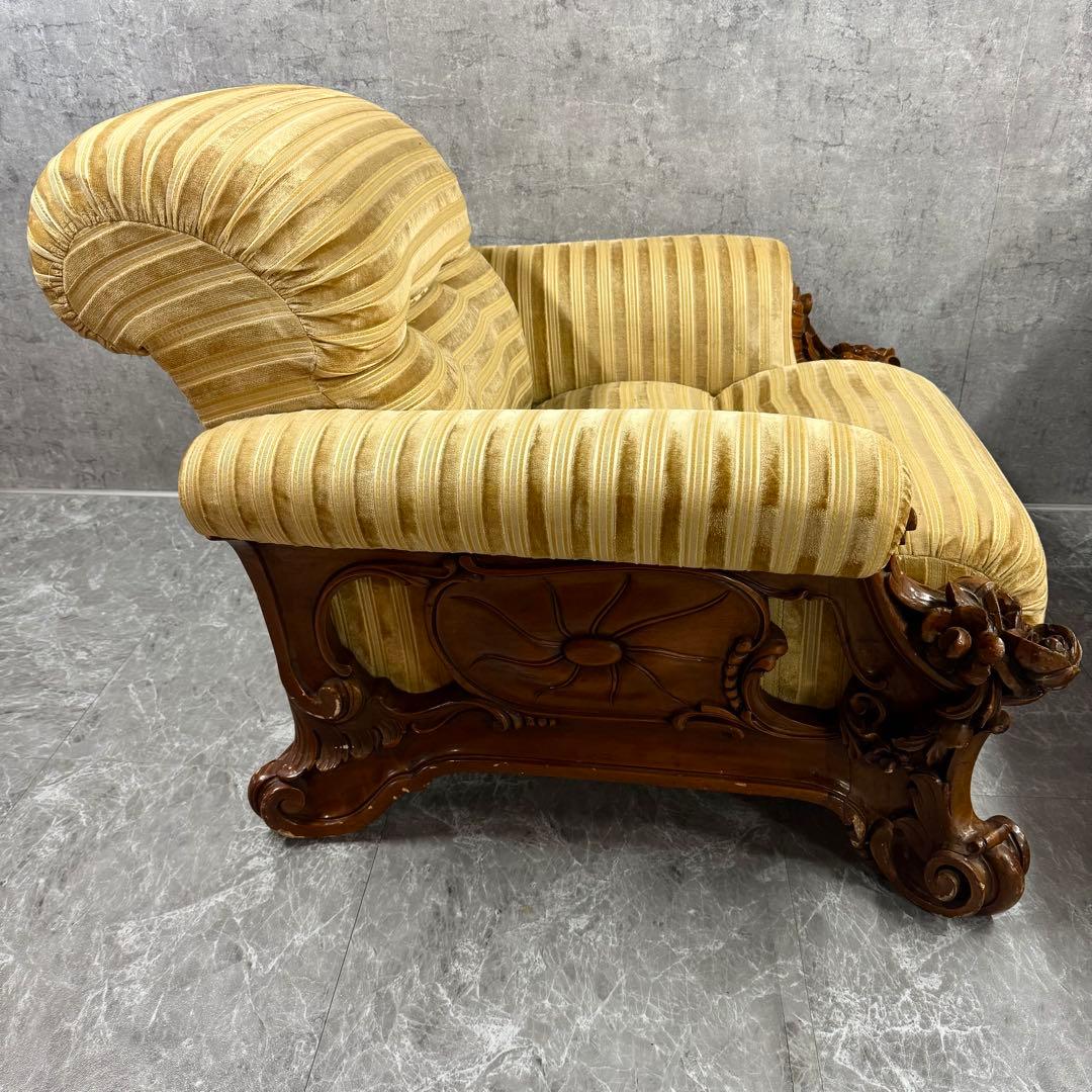 重厚な存在感　中国家具 花梨材 唐木 ソファ チェア 無垢 高級飾り家具　①ハ