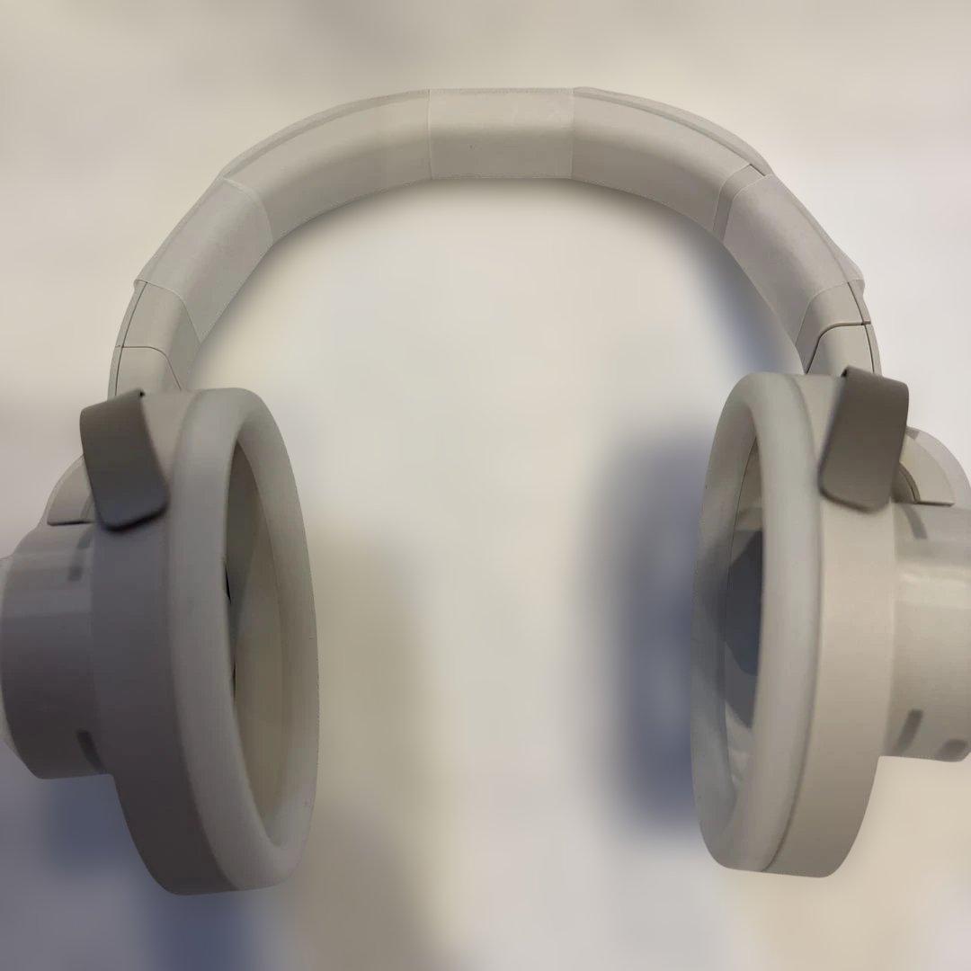 【新品・未使用】nwm ONE ライトグレイ MBH001 ワイヤレスヘッドホン