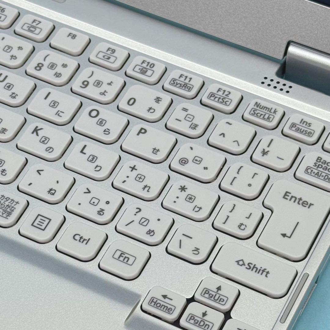 838 美品 使用960時間 レッツノート QV9 第10世代 16GB