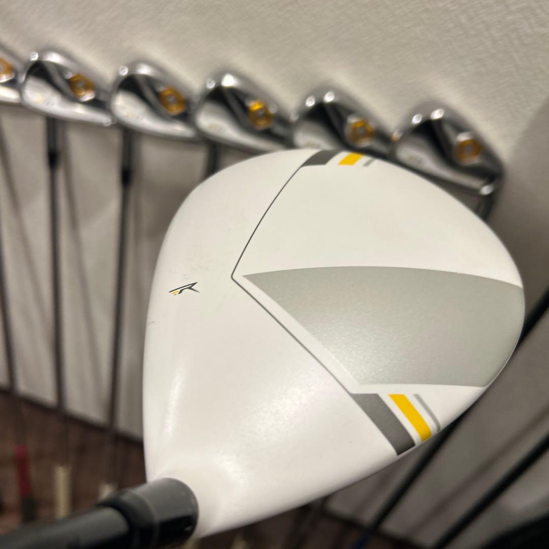 テーラーメイド　12本　メンズS R11 右利き　ゴルフクラブセット