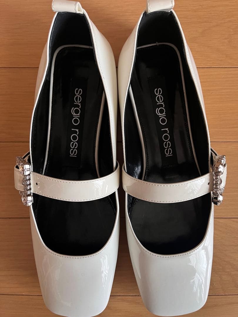 超美品⭐︎セルジオロッシ　メリージェン