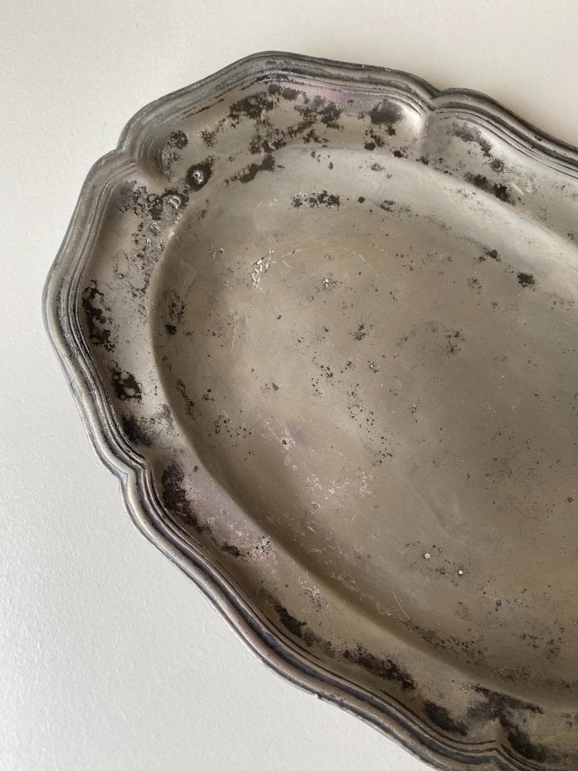 フランス アンティーク 枯れた エタン ピューター 花リム ラヴィエ 平皿