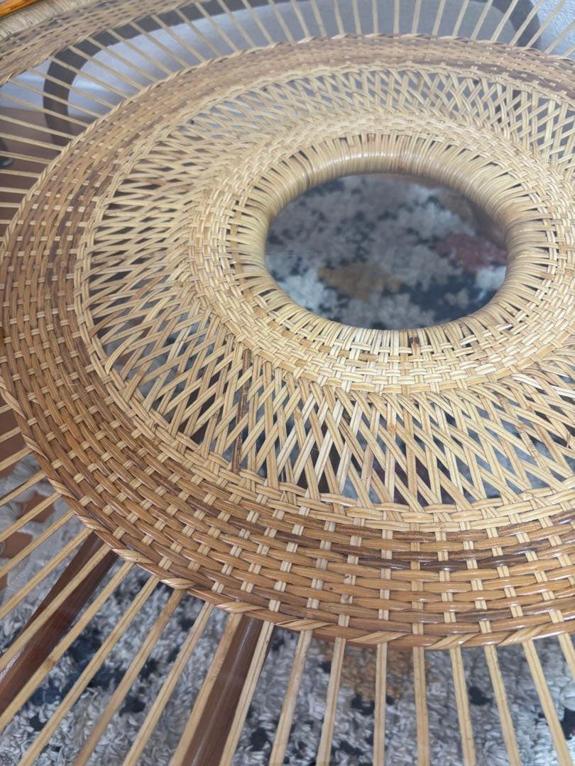 ラタン円形テーブル