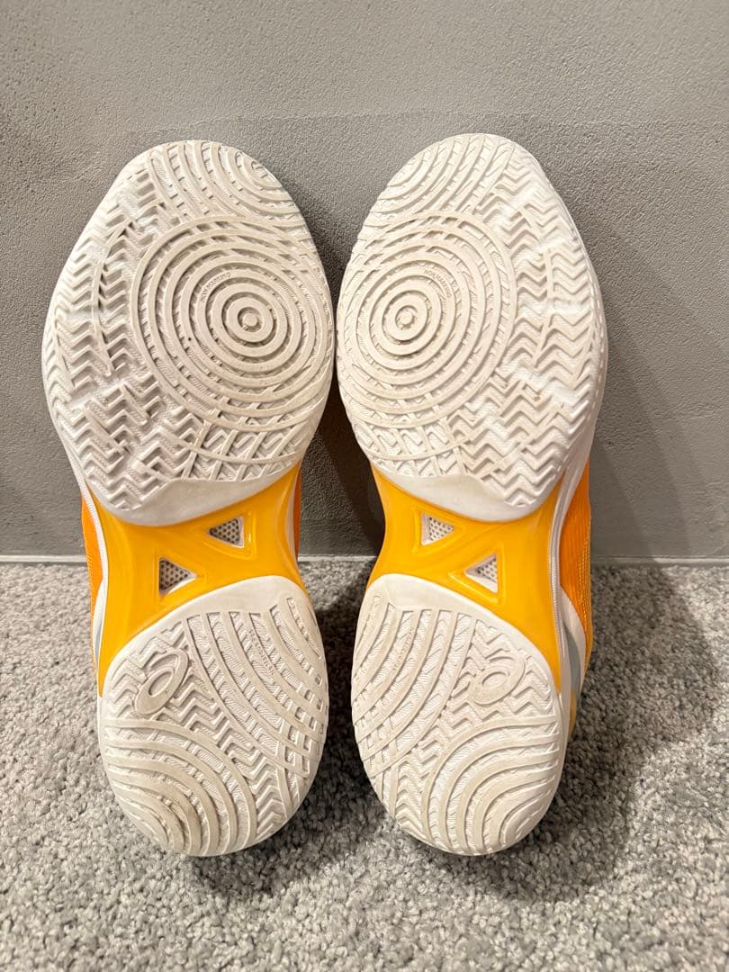 ASICS バスケットグライドノヴァ　グライドノヴァff2 GLIDENOVA