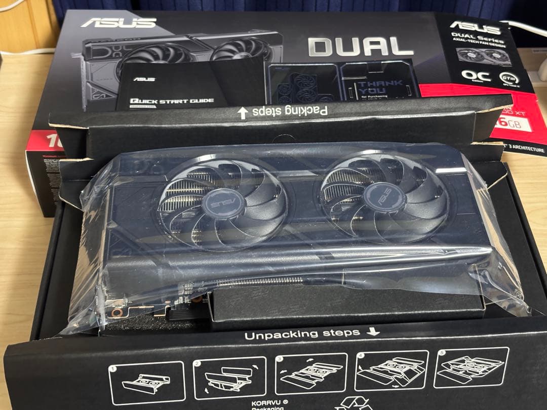 グラフィックボード・グラボ・ビデオカード ASUS Radeon RX 7800 XT DUAL OC 16GB