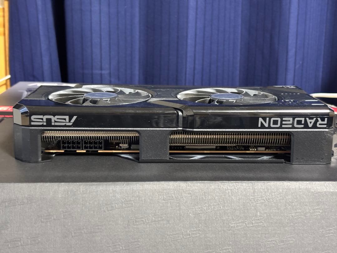 グラフィックボード・グラボ・ビデオカード ASUS Radeon RX 7800 XT DUAL OC 16GB