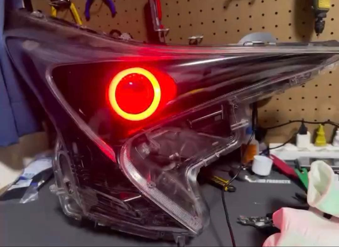 こーた50プリウス前期ヘッドライト クリア ブラック イカリングライト付き