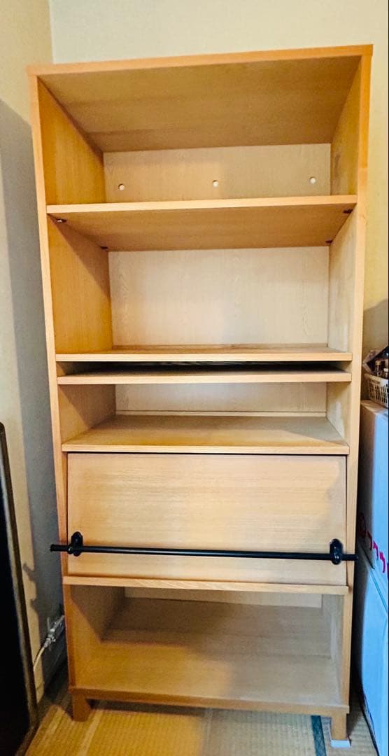 【メルカリ市価格】用途色々MUJIの棚 本棚食器棚 趣味の棚 棚板、カバー調整可