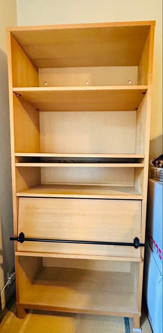 【メルカリ市価格】用途色々MUJIの棚 本棚食器棚 趣味の棚 棚板、カバー調整可