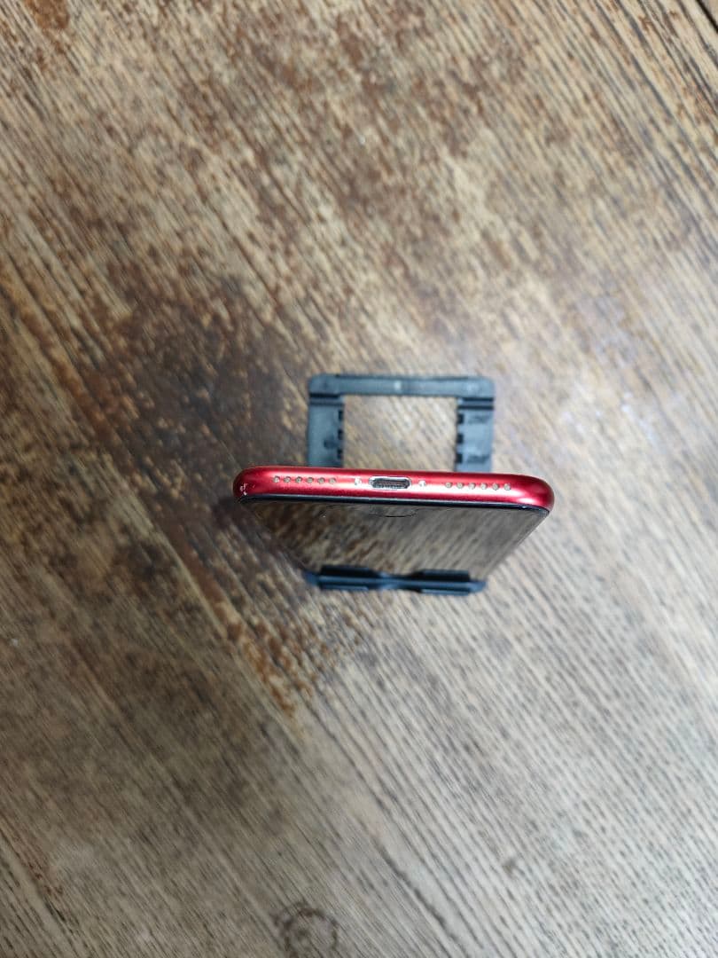 iPhone SE 第二世代 SE2 se 2 64GB 　赤