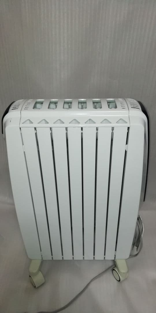 Deloeghi オイルヒーター QSD0712 デロンギ