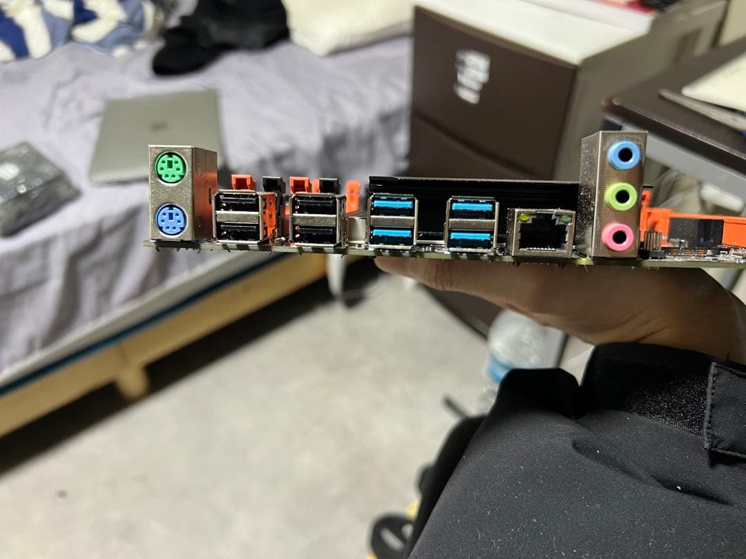 Intel Xeon E5 デュアルCPU マザーボード LGA2011-3