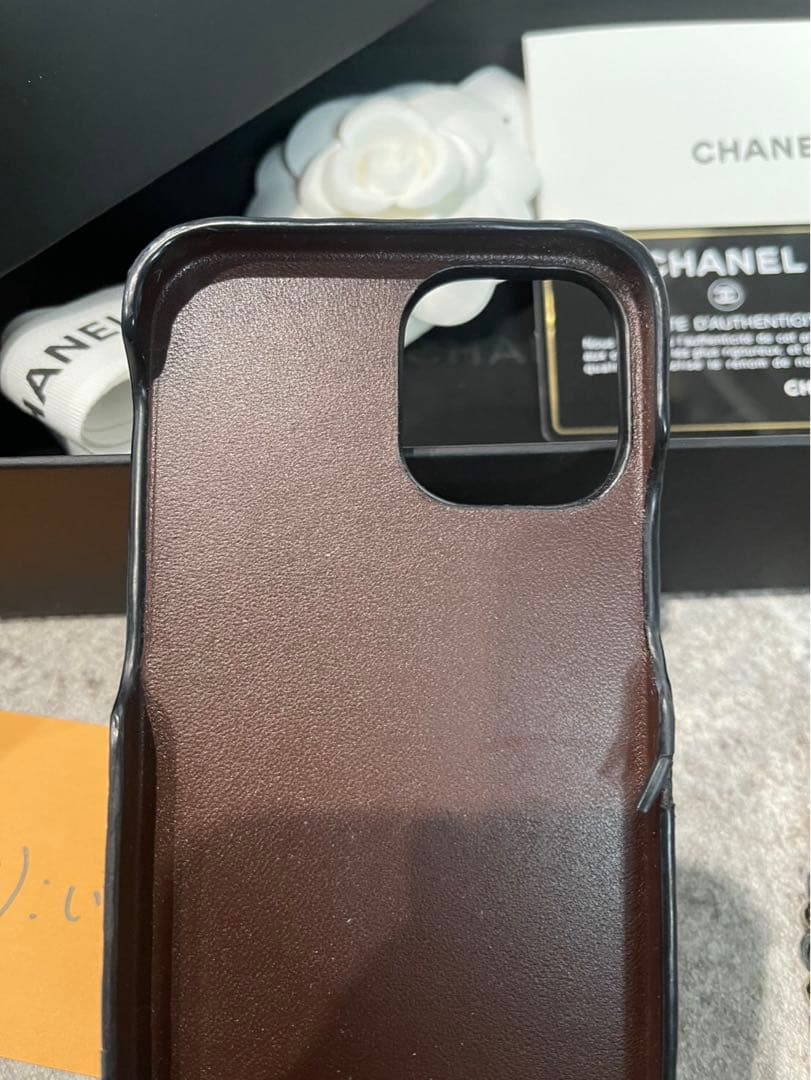 シャネル iPhone 12 ケース ブラック 確実正規品
