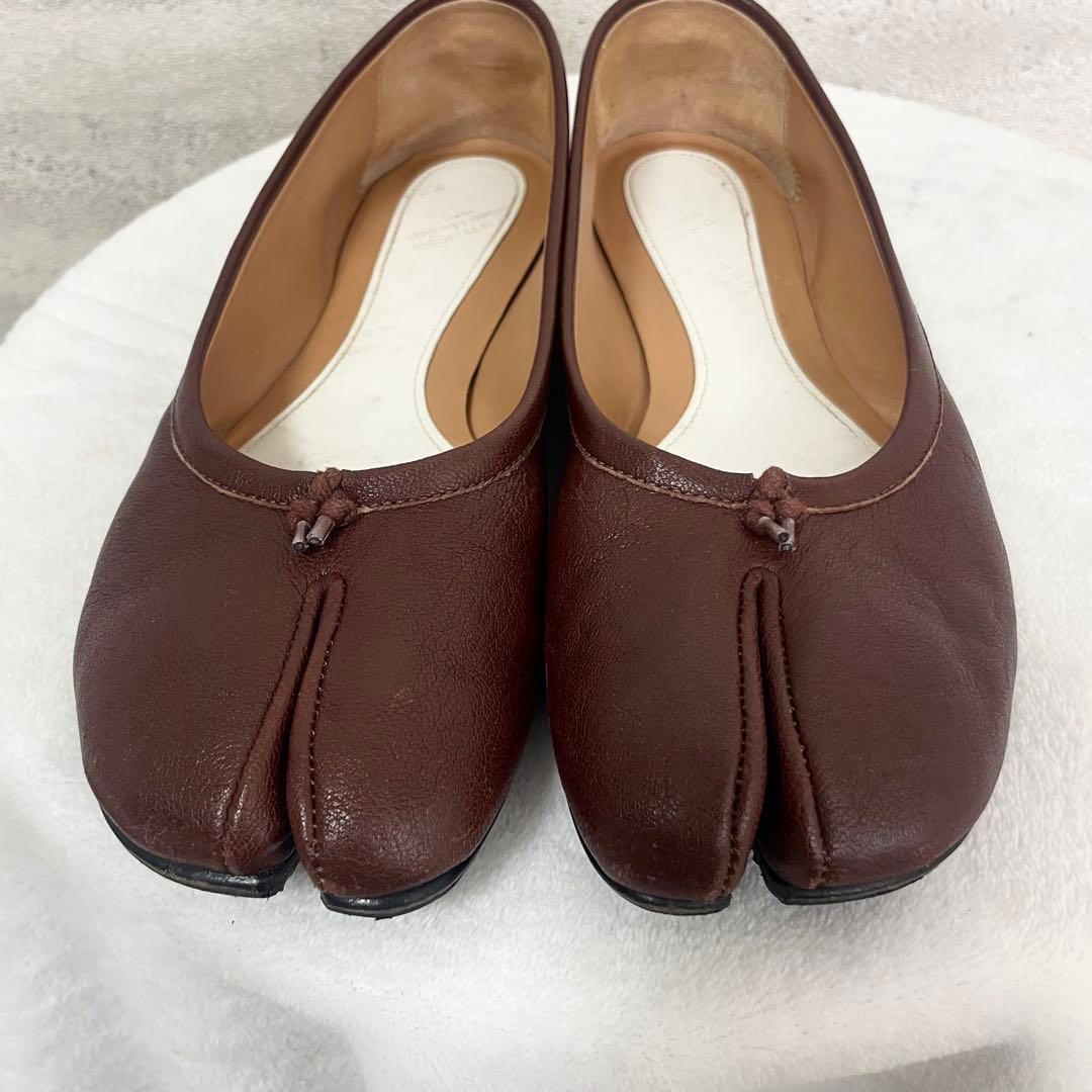 メゾンマルジェラ　フラットシューズ　足袋　レザー　ブラウン　本革