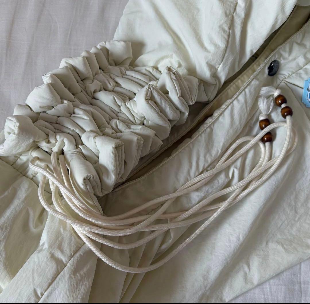 a2o ワイドギャザーショルダーバック　アイボリー