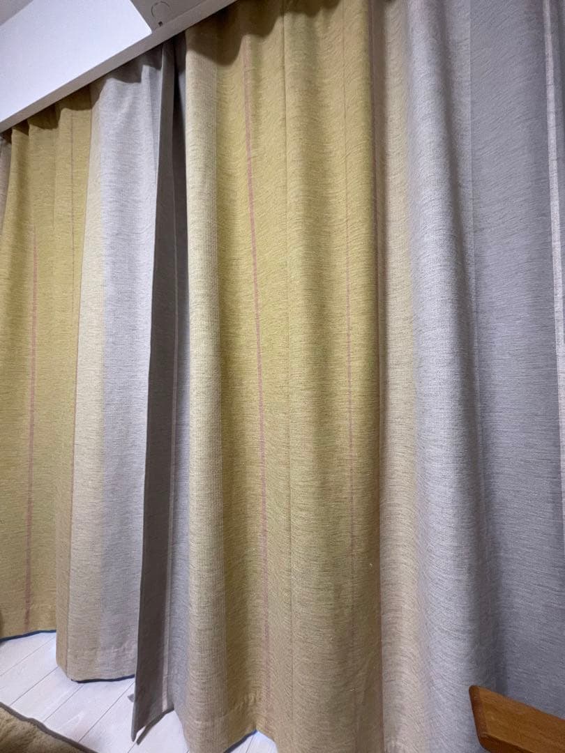 unico カーテンOKUS（オクス）