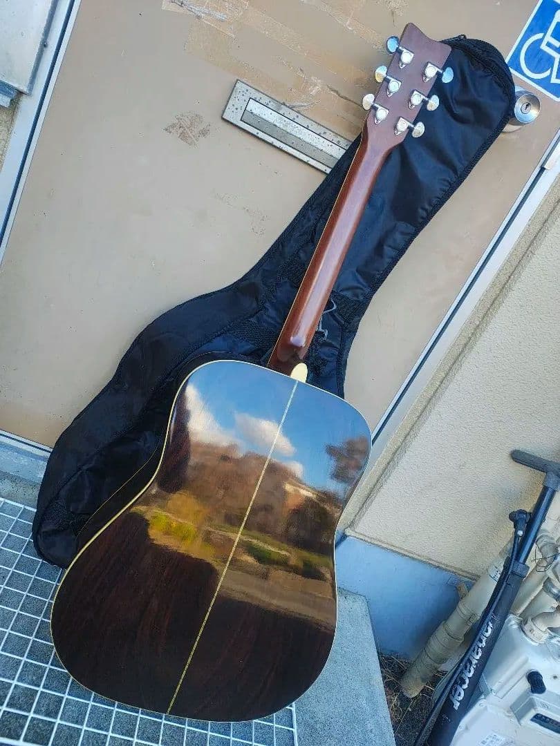 美品 YAMAHA FG-251 ギター教則本 チューナー ストラップ