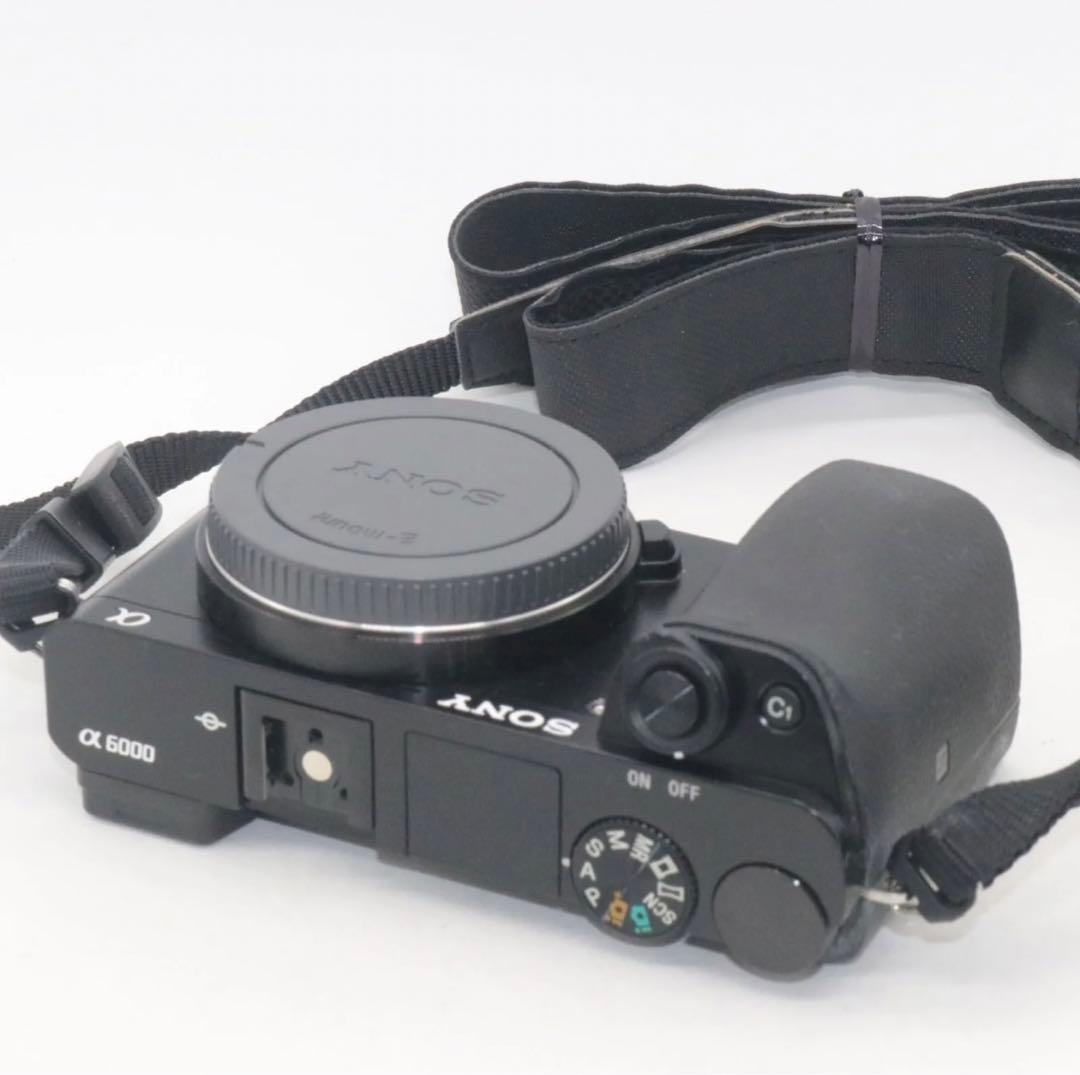 SONY α6000 ボディ ブラック ILCE-6000 B バッテリー計3個
