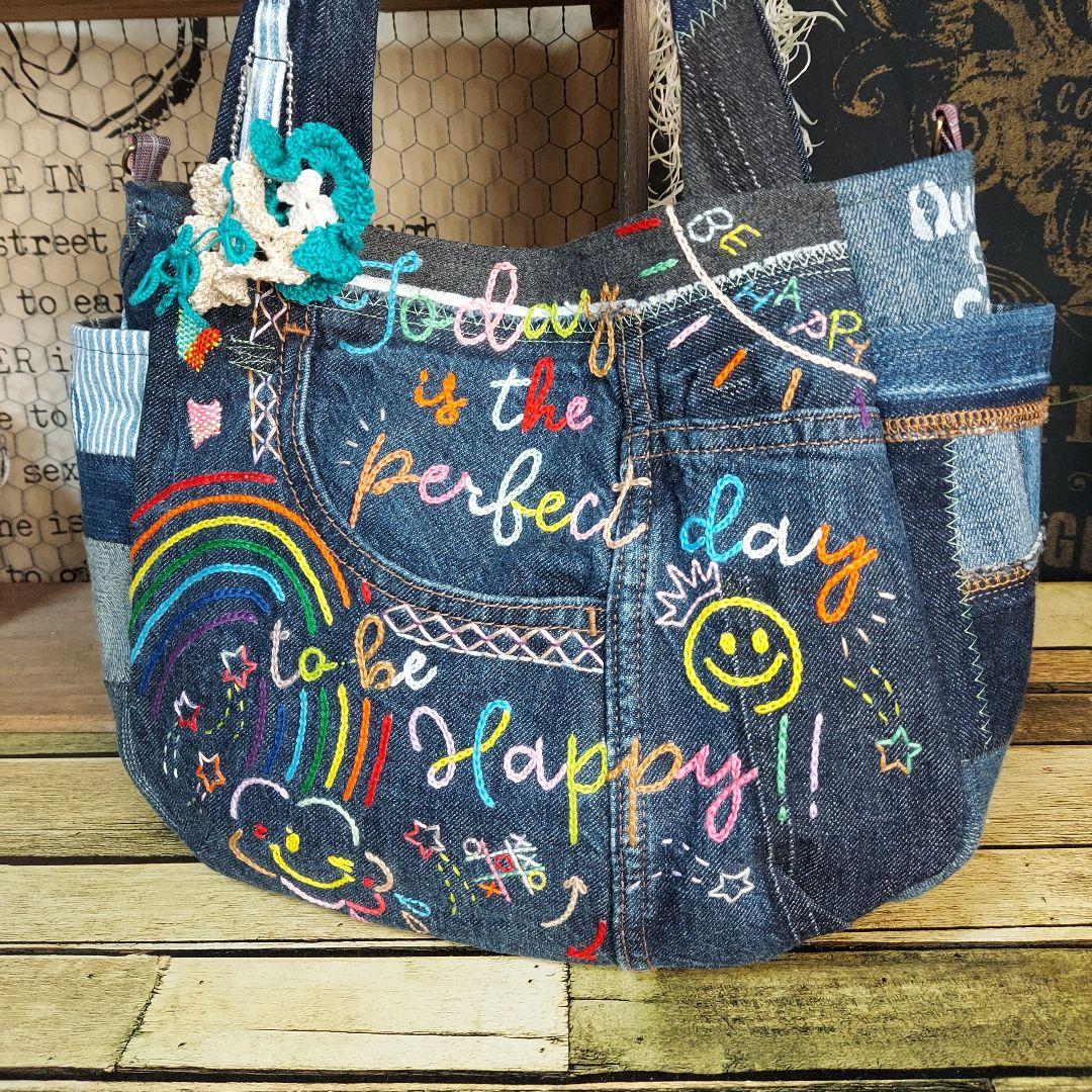 刺繍デニムバック　No.668　デニムリメイク　刺繍バック　チューリップバック