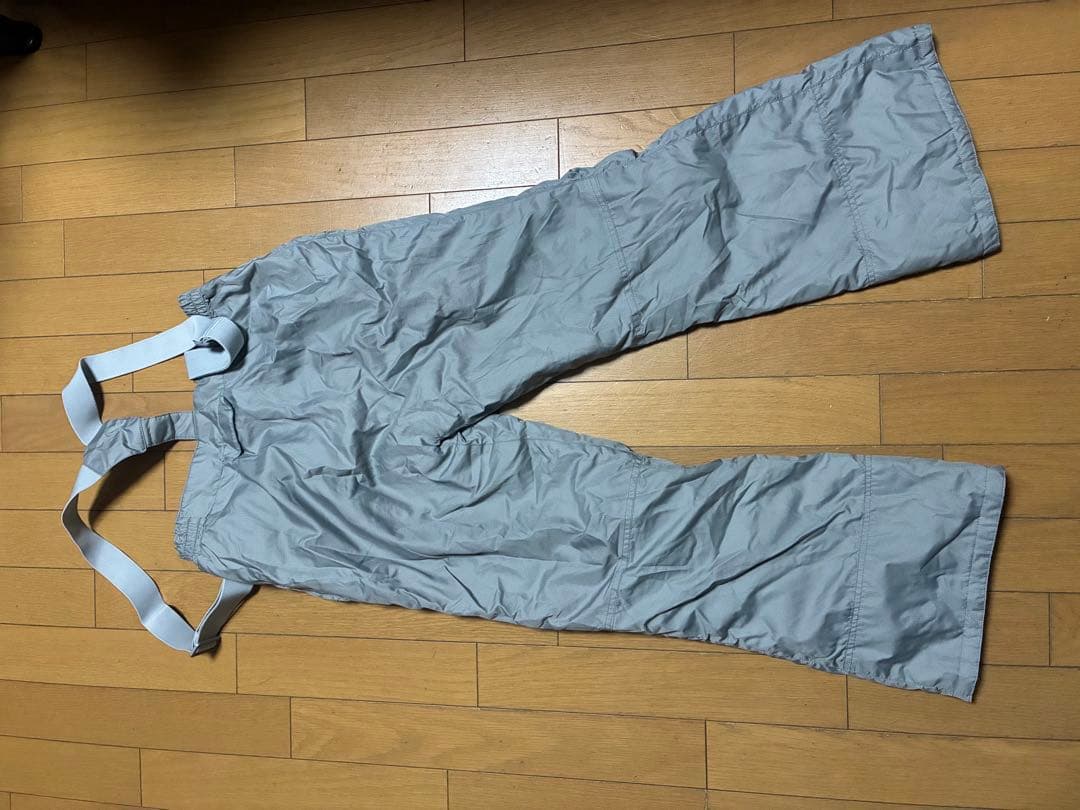 スキーウェア140 男の子 4点セットと150のパンツのセット